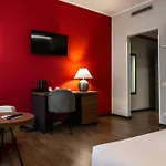 Mercure President Лечче