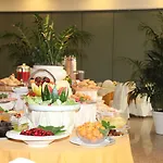 Mercure President