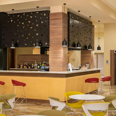 Mercure President 4* Λέτσε