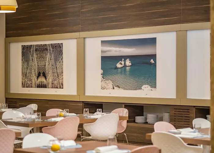 Mercure President Hotel