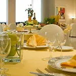 ホテル Mercure President レッチェ