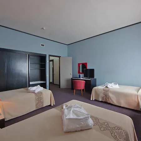 Hotel Mercure President 4*