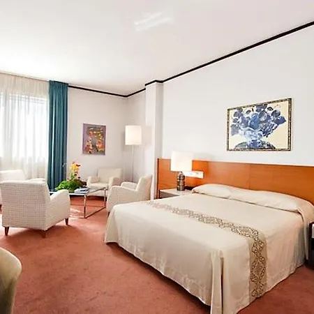 Mercure President Hotel