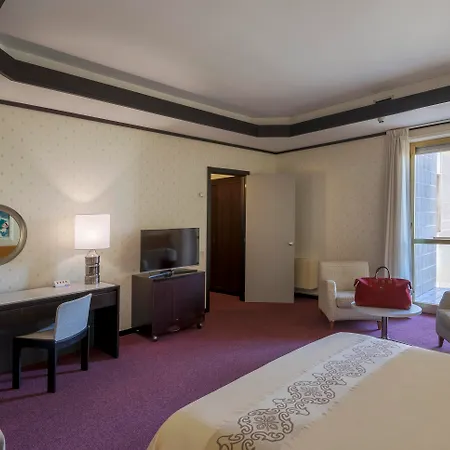 Hotel Mercure President