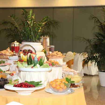 Mercure President