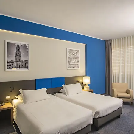 Mercure President 4*