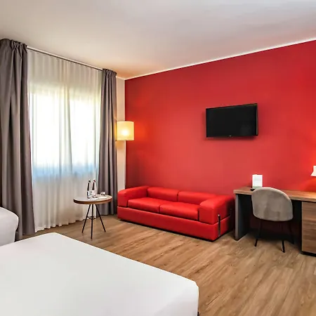 Mercure President 4* ليتشي