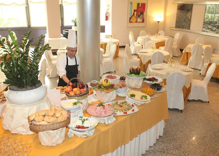 Mercure President 4*